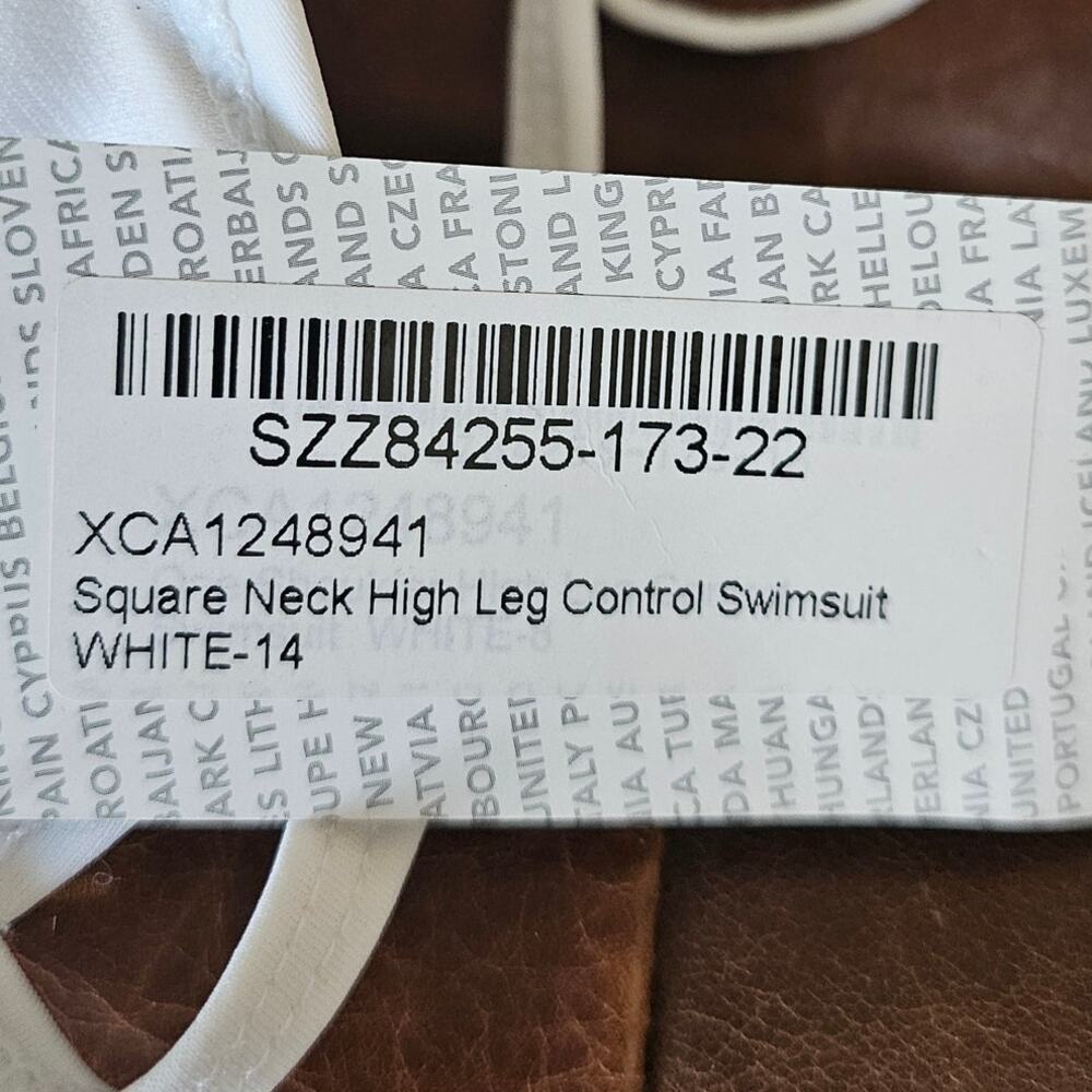 Boohoo Square Neck High Leg Control Swimsuit White Size 10 NWT - Picture 8 of 8
